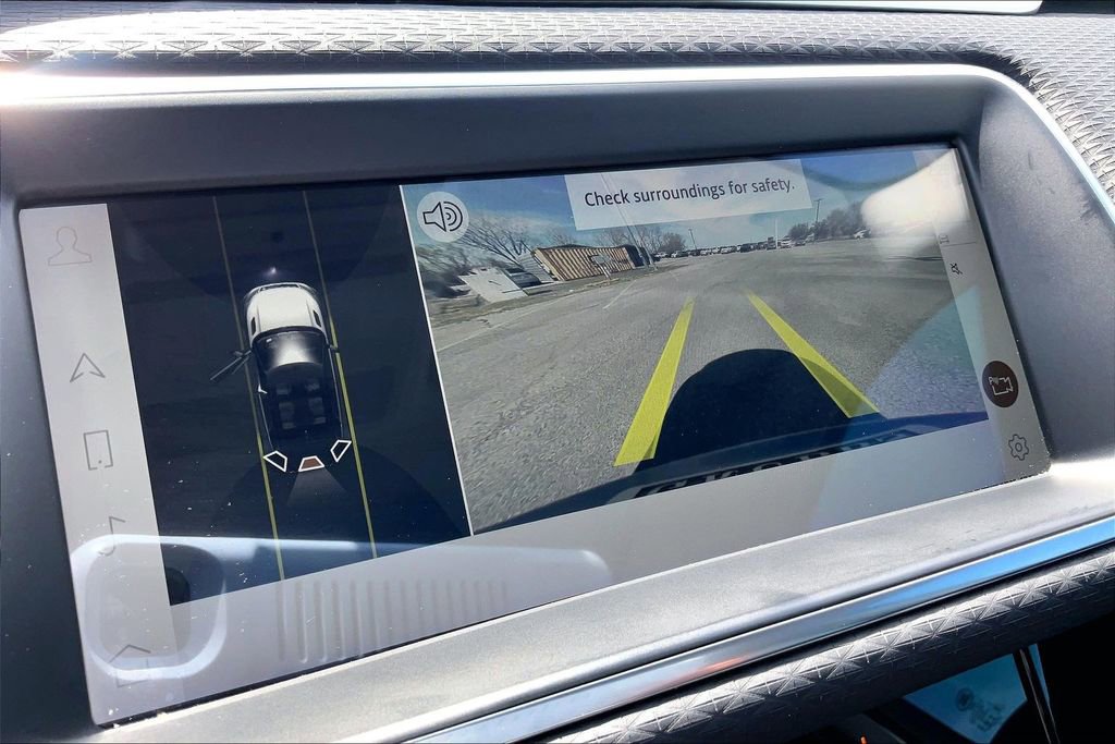 Used 2023 Land Rover Range Rover Evoque S image 31