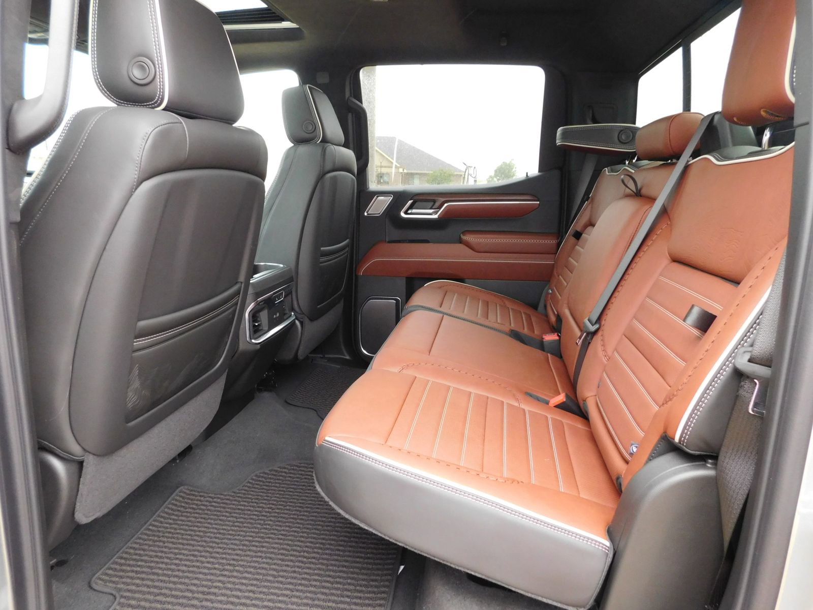 New 2025 GMC Sierra 1500 Denali Ultimate image 9