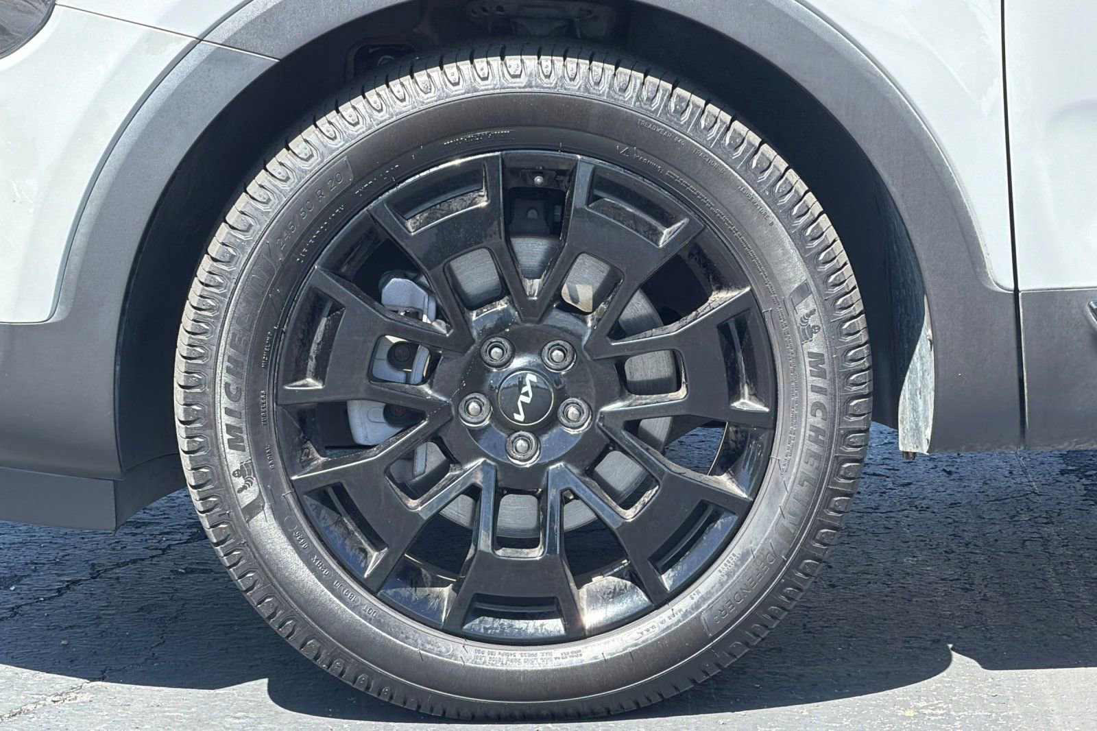 Used 2022 Kia Telluride SX w/ SX Prestige Package image 47