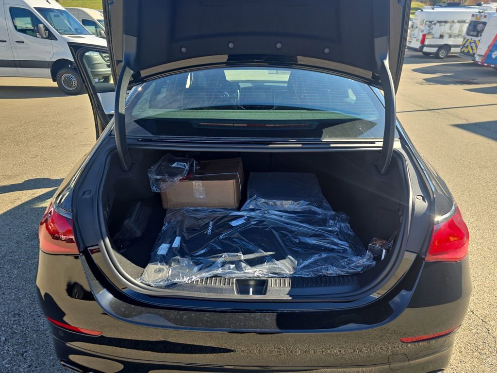 New 2026 Mercedes-Benz E 53 AMG e 4MATIC Sedan image 23