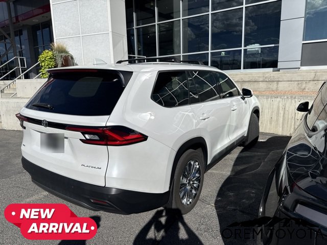 Used 2024 Toyota Grand Highlander AWD image 19