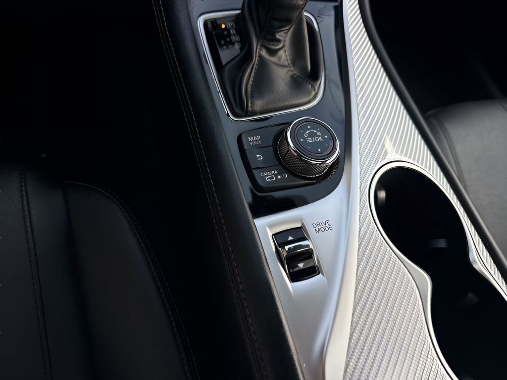 Used 2018 INFINITI Q60 3.0t Sport image 13