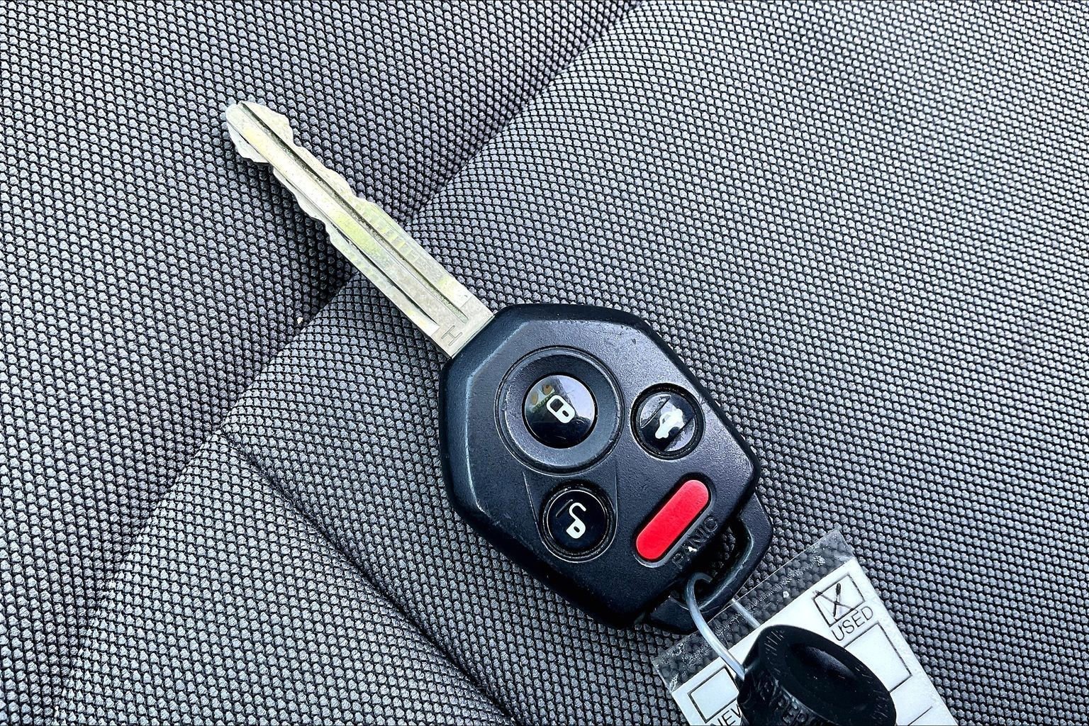 Certified 2024 Subaru Crosstrek 2.0i image 9