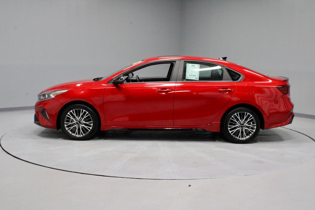 Used 2024 Kia Forte GT-Line w/ GT-Line Premium Package FWD image 8