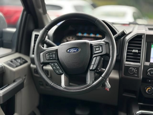 Used 2017 Ford F150 XLT w/ Equipment Group 302A Luxury AWD/4WD image 18