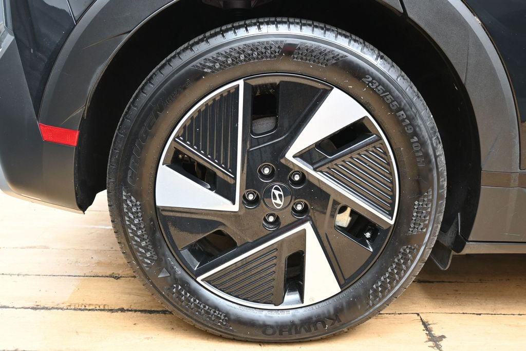 Used 2025 Hyundai Ioniq 5 SEL RWD image 13