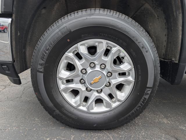 Used 2024 Chevrolet Silverado 3500 LT w/ Convenience Package AWD/4WD image 28