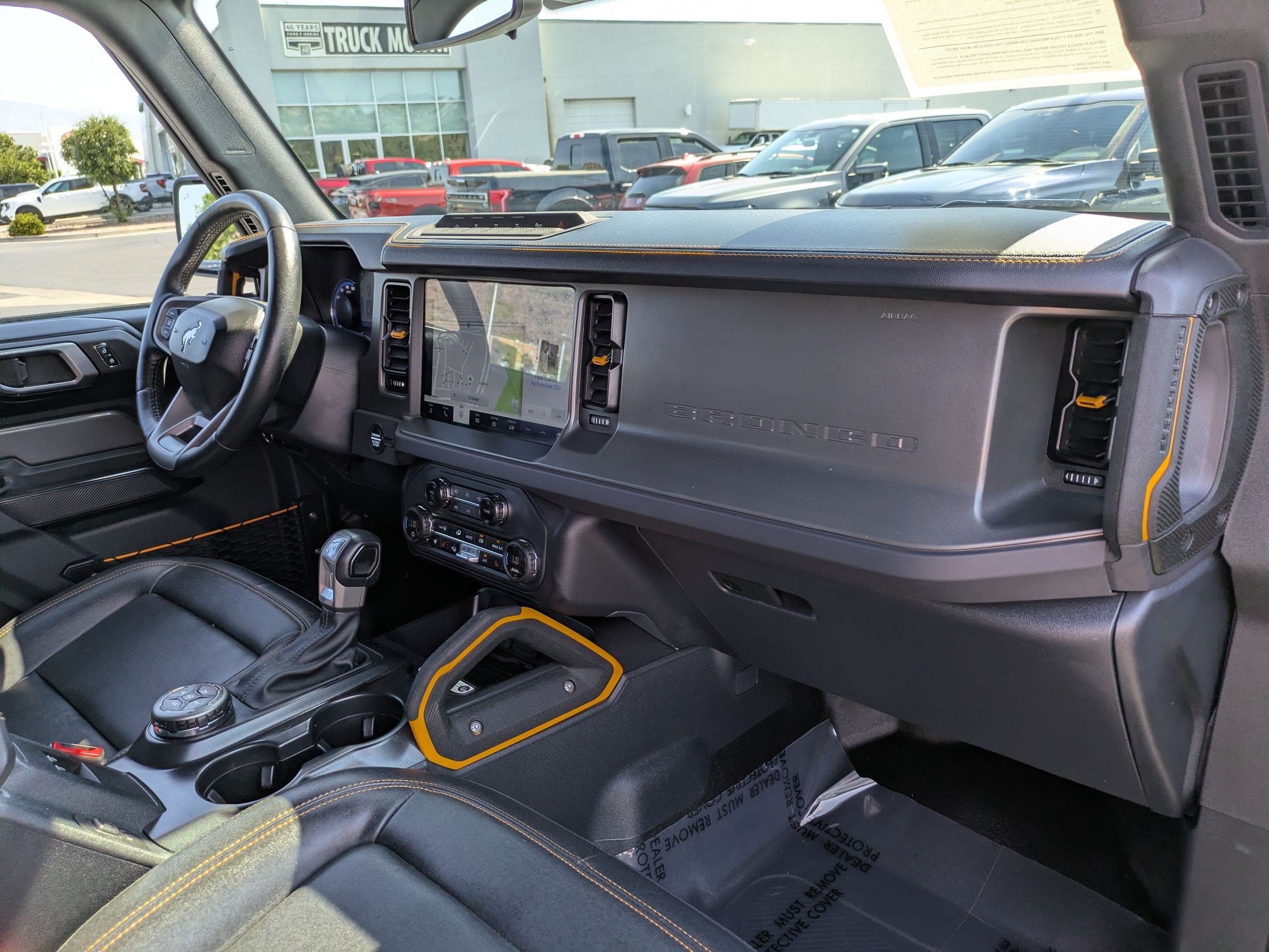 Used 2024 Ford Bronco Badlands AWD/4WD image 33