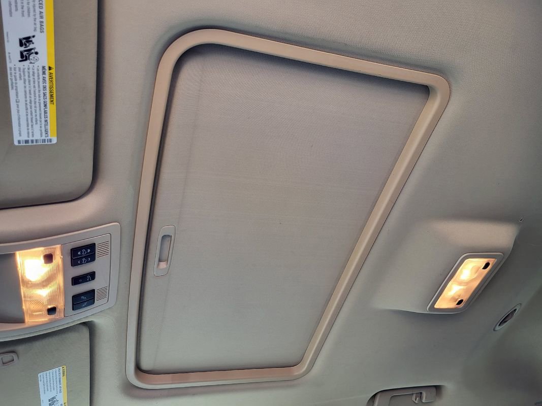 Used 2007 GMC Yukon SLT w/ SLT Preferred Equipment Group image 35