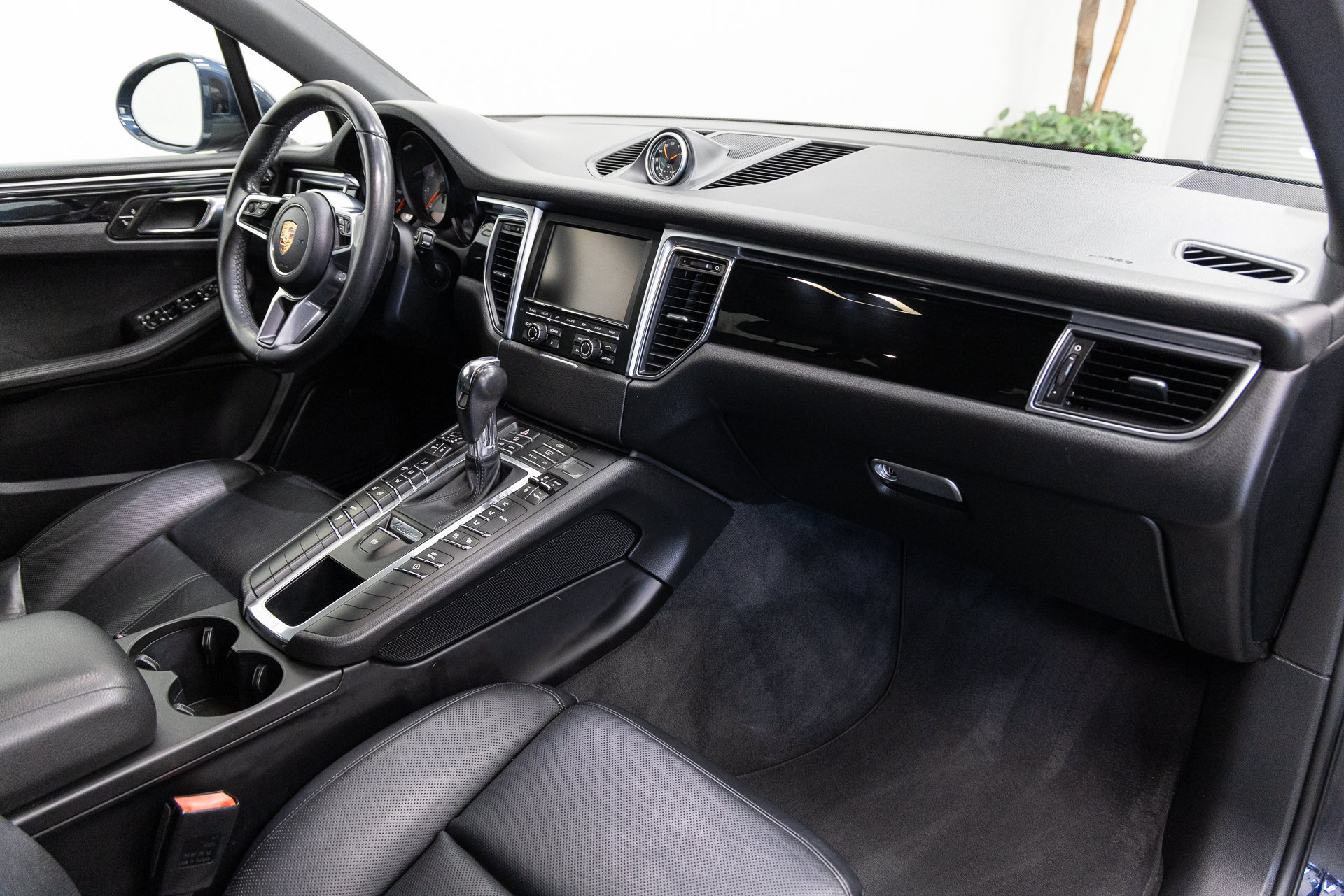 Used 2015 Porsche Macan S AWD/4WD image 13
