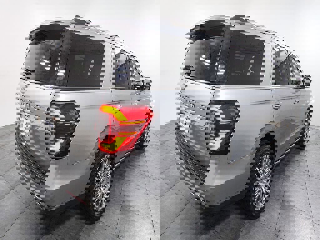 Certified 2024 Ford Expedition Limited image 6