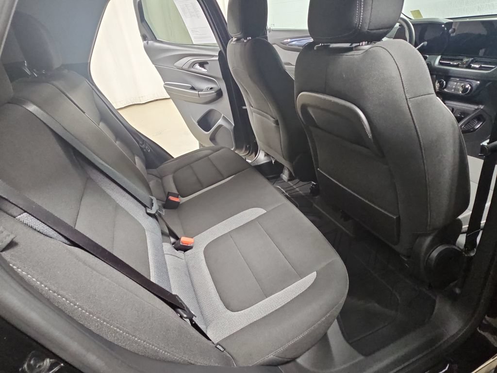 Certified 2024 Chevrolet TrailBlazer LT w/ Driver Confidence Package FWD image 14