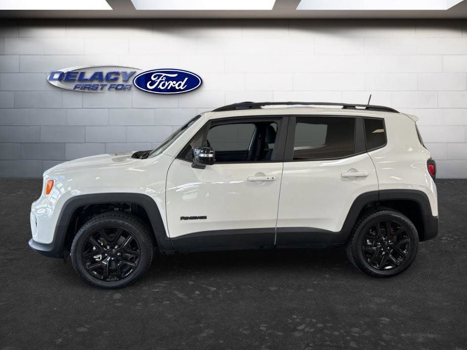 Used 2022 Jeep Renegade Altitude w/ Convenience Group image 2