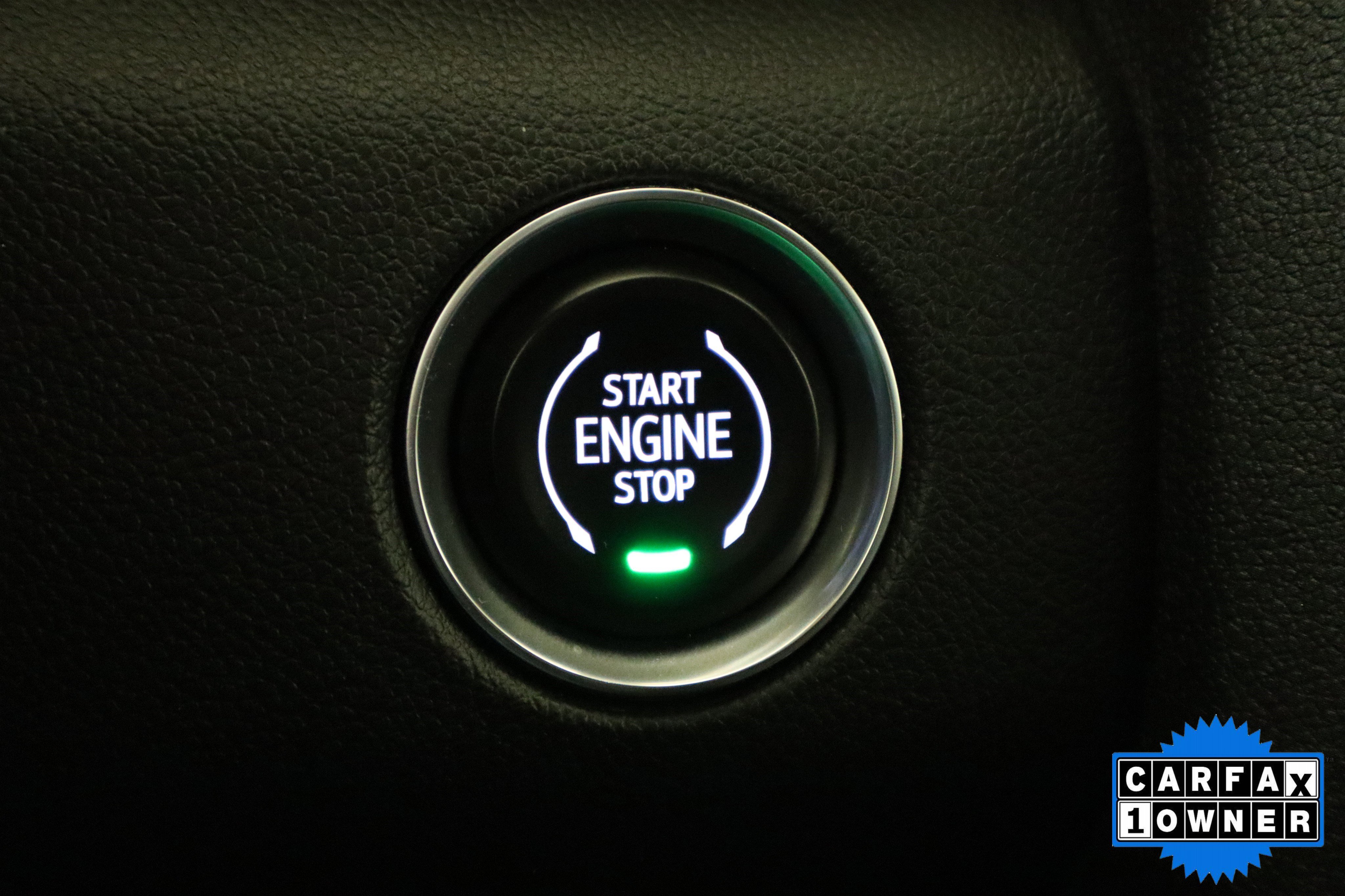 Used 2025 GMC Acadia Elevation image 31