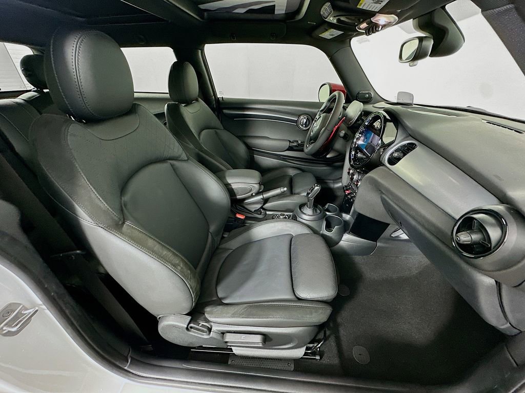 Used 2024 MINI Cooper John Cooper Works image 28