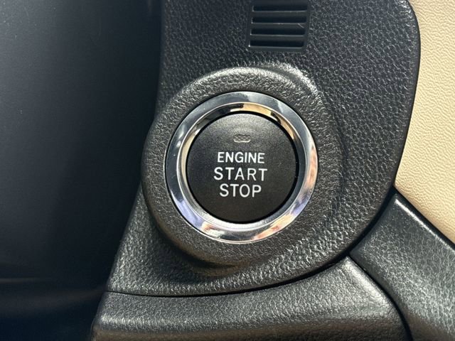 Certified 2025 Subaru Outback Limited image 25