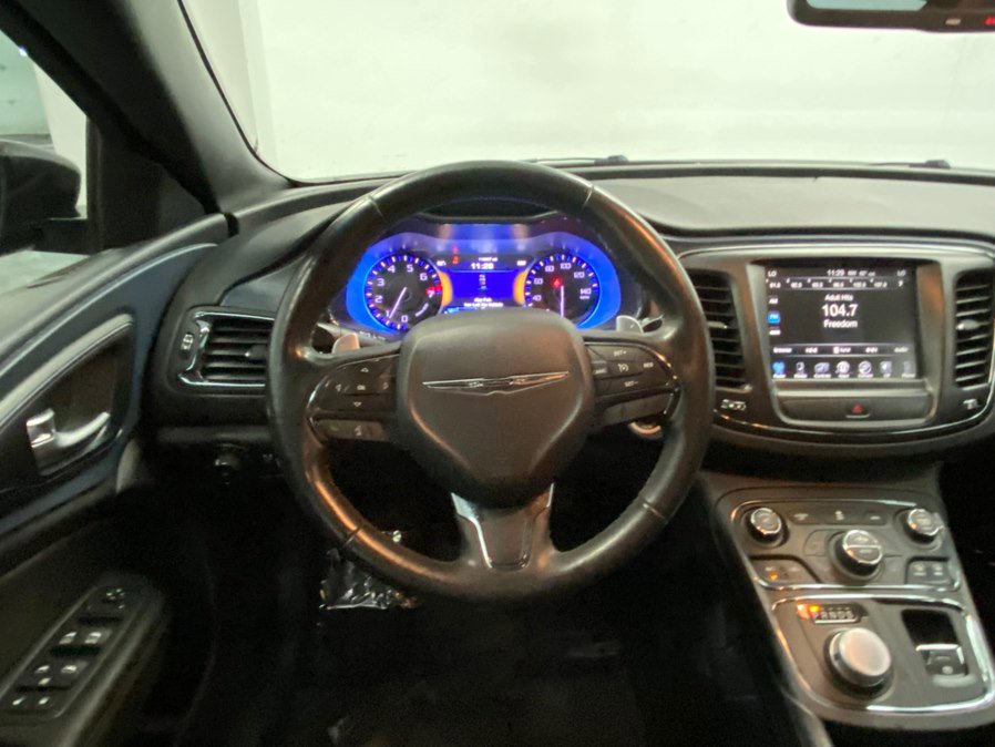 Used 2016 Chrysler 200 S w/ Comfort Group image 34