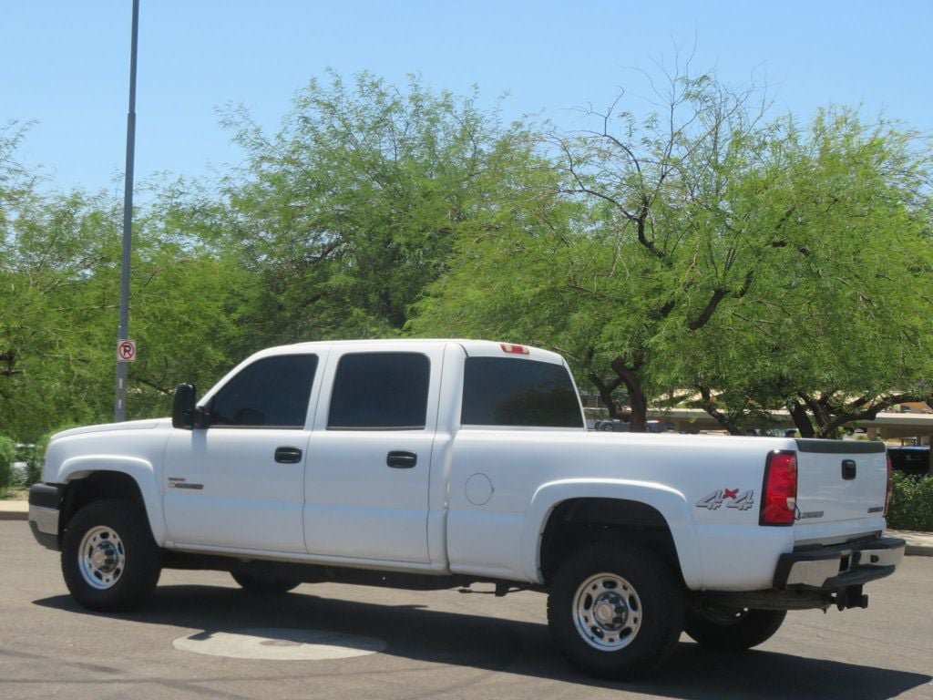 Used 2004 Chevrolet Silverado 2500 LS w/ Skid Plate Package AWD/4WD image 5