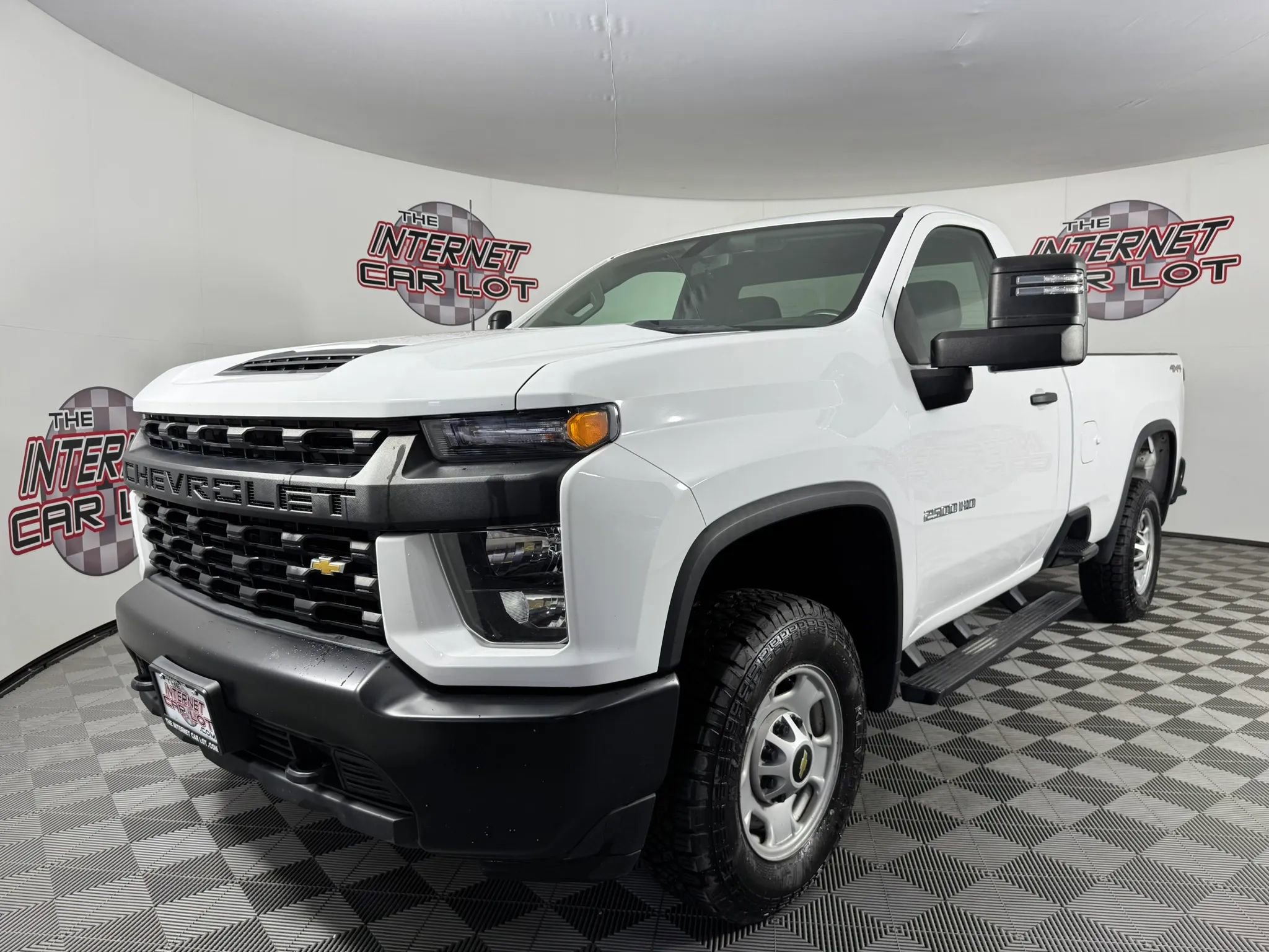 Used 2021 Chevrolet Silverado 2500 W/T w/ WT Convenience Package AWD/4WD image 3