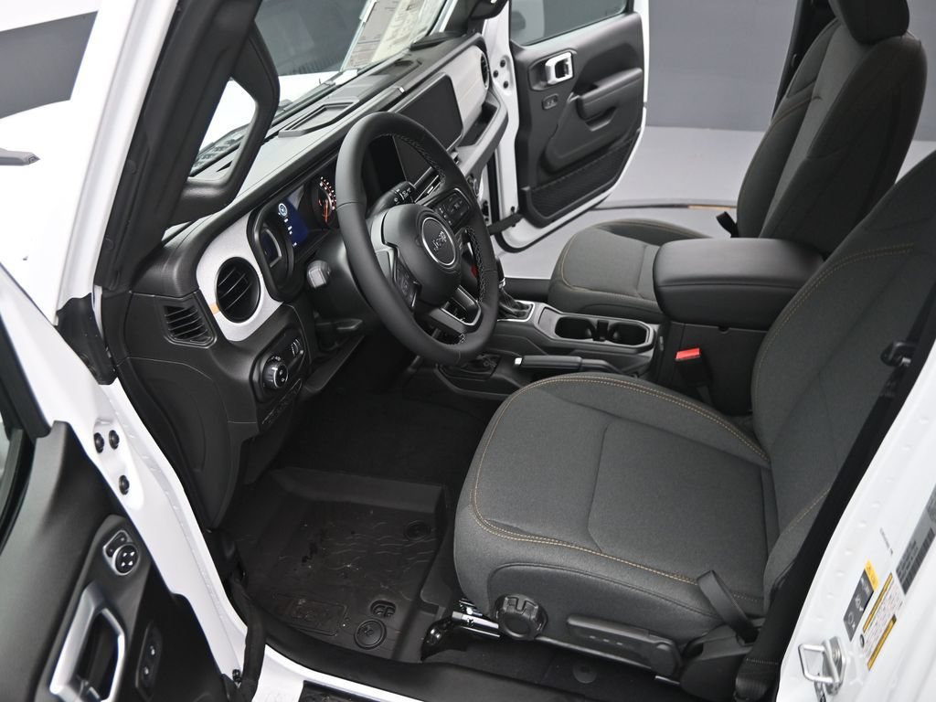 New 2026 Jeep Gladiator Sport image 9