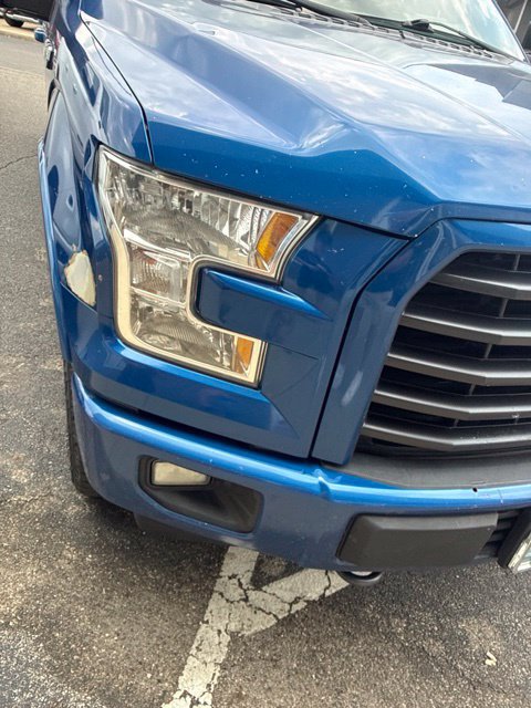Used 2017 Ford F150 XLT w/ Equipment Group 302A Luxury AWD/4WD image 18