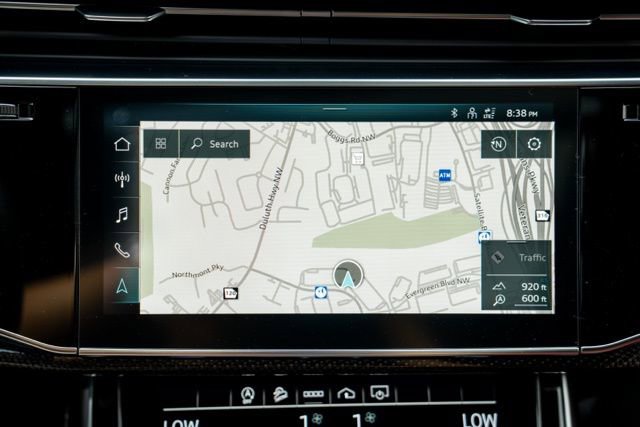 Used 2021 Audi SQ8 Premium Plus w/ SQ8 Black Optic Package image 37