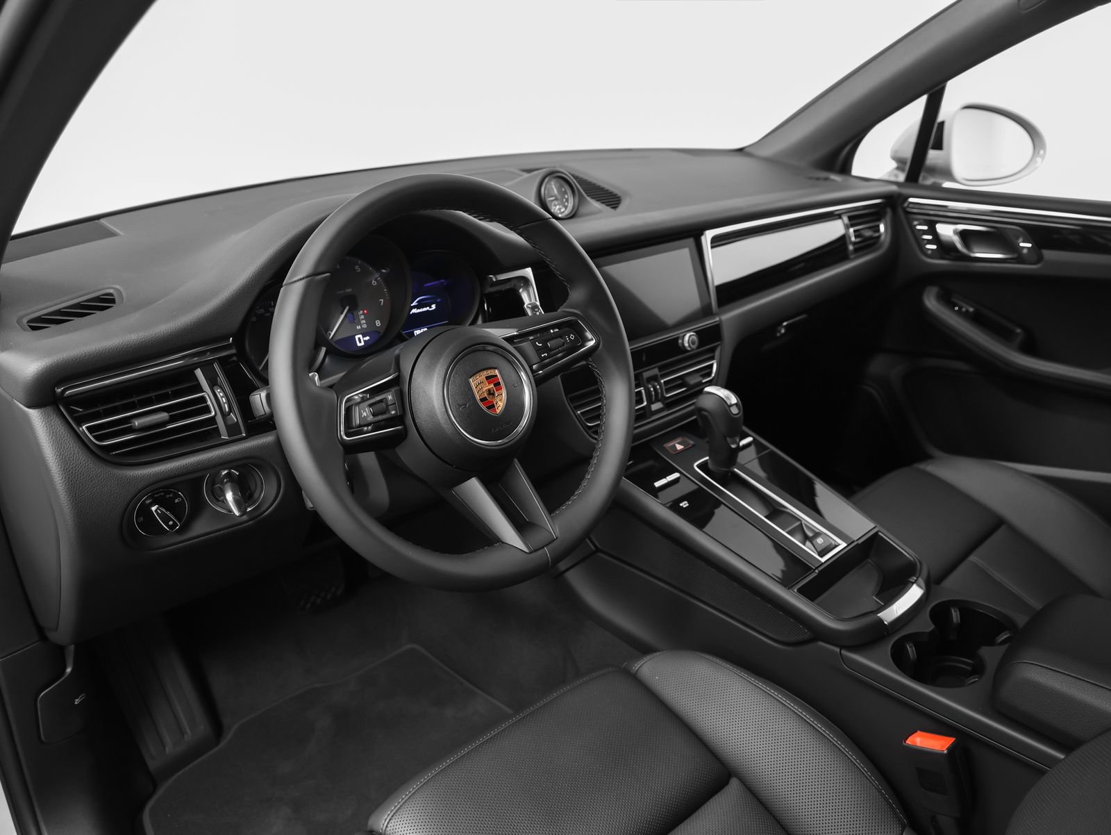 New 2026 Porsche Macan S AWD/4WD image 4