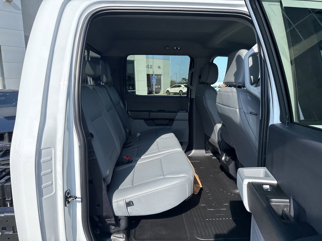 New 2026 Ford F350 XL w/ XL Chrome Package image 16