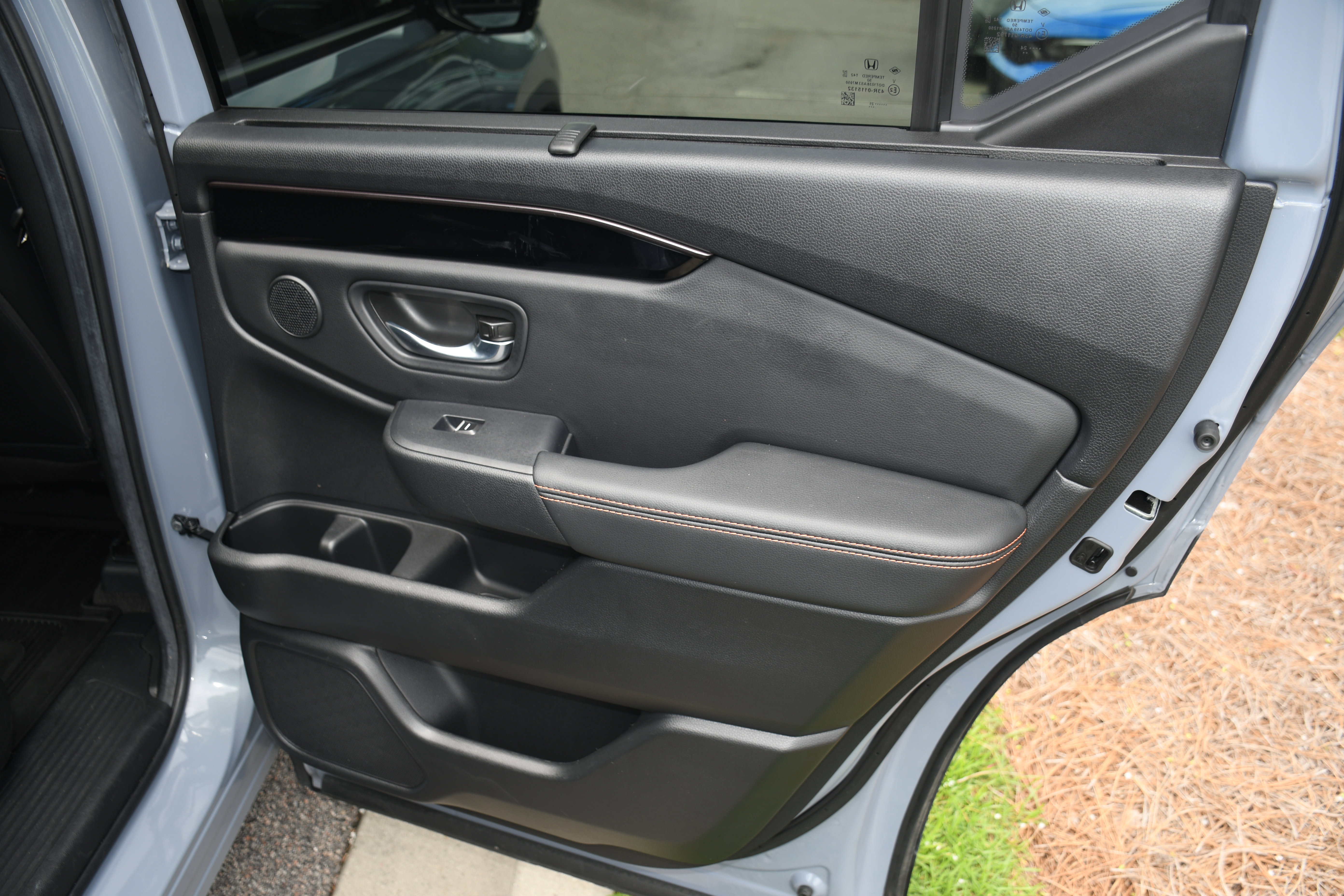 Used 2025 Honda Pilot TrailSport image 21