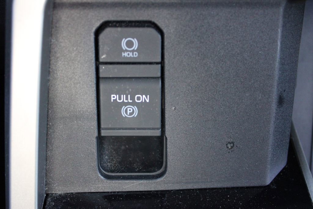 Used 2022 Toyota Tundra Limited image 50