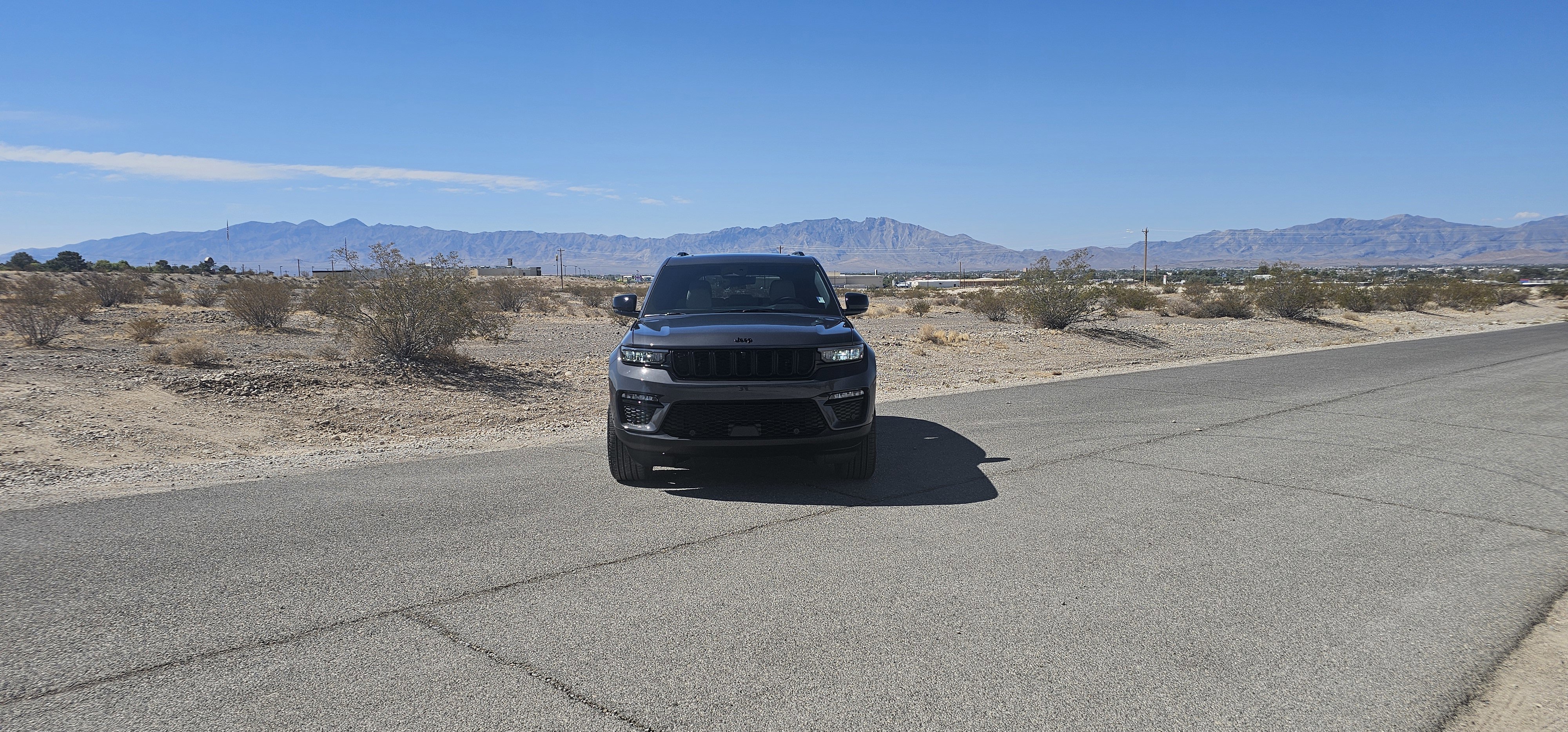 New 2025 Jeep Grand Cherokee Limited image 2