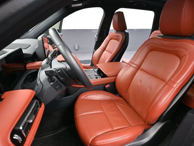 Used 2025 Lincoln Aviator Reserve w/ Jet Appearance Package AWD/4WD image 18