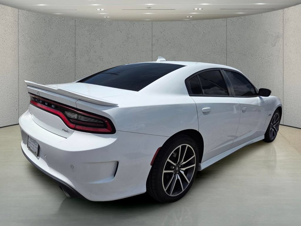 Used 2023 Dodge Charger R/T RWD image 5