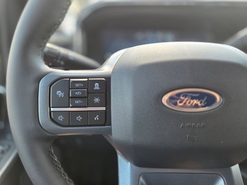 New 2026 Ford F350 Lariat w/ Lariat Ultimate Package AWD/4WD image 16