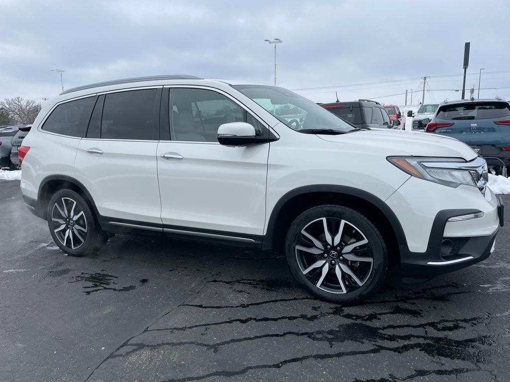 Used 2019 Honda Pilot Touring image 2
