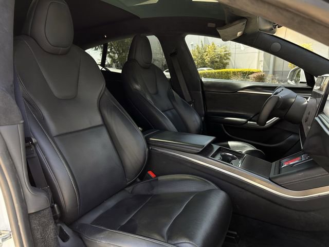 Used 2021 Tesla Model S Plaid image 25