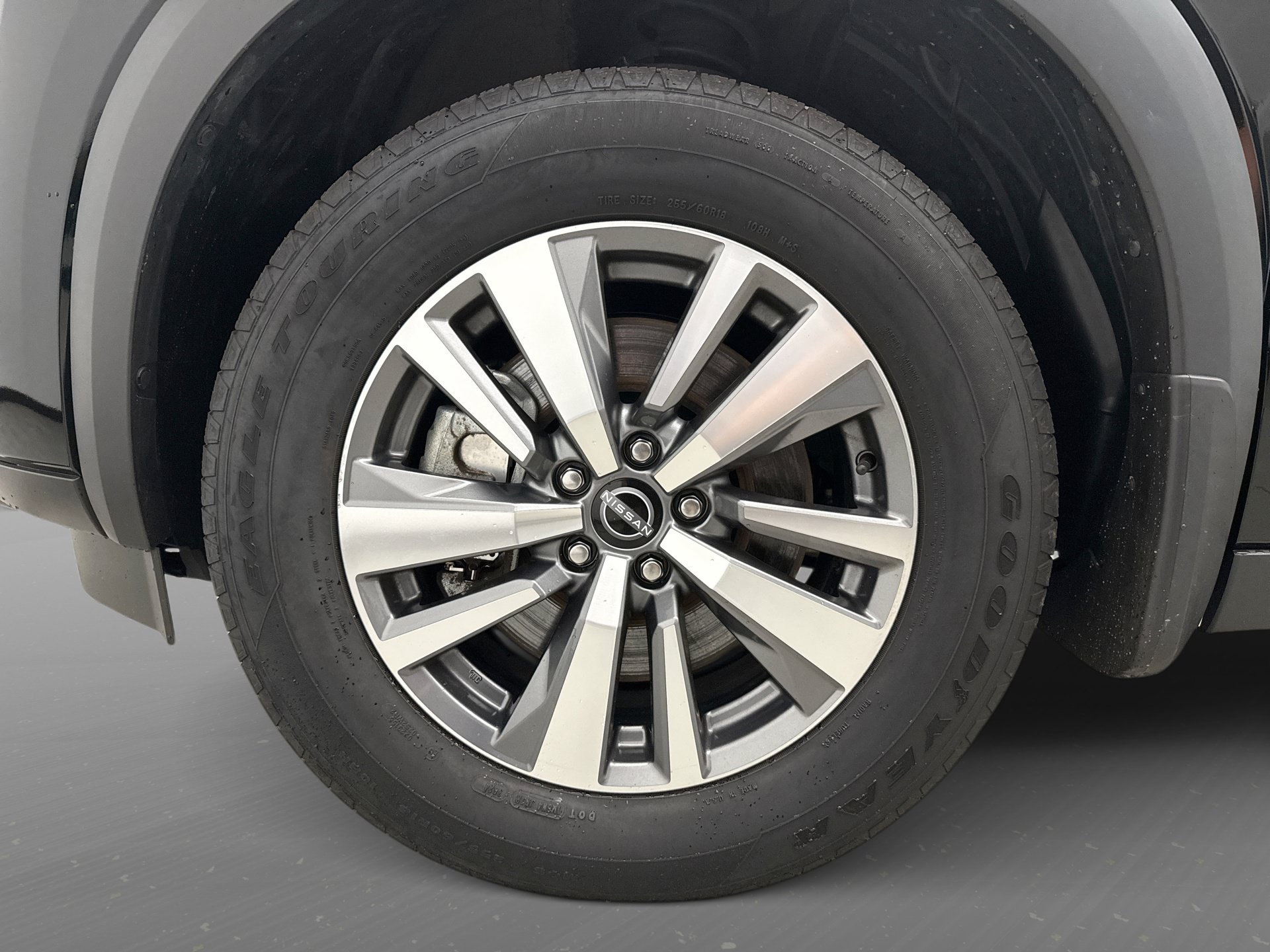 Used 2024 Nissan Pathfinder SL w/ Black Appearance Package AWD/4WD image 27