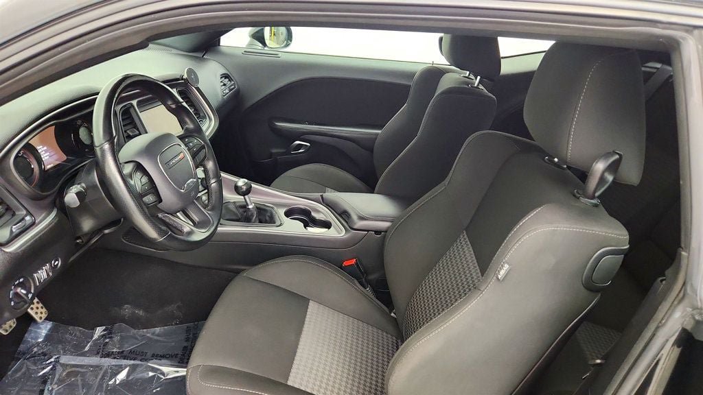 Used 2020 Dodge Challenger R/T w/ Blacktop Package RWD image 20
