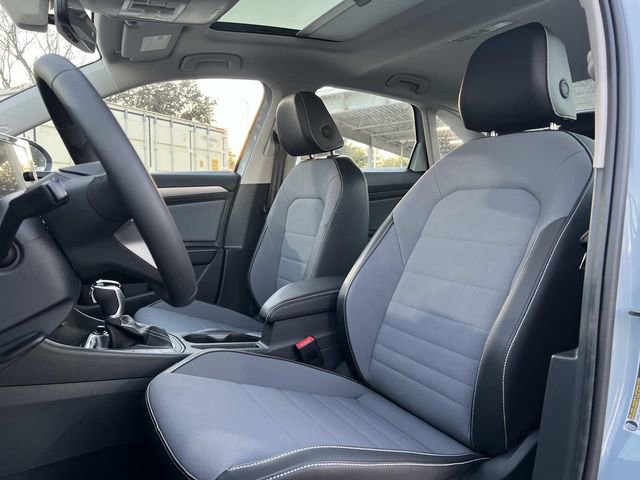 New 2026 Volkswagen Jetta SE image 11