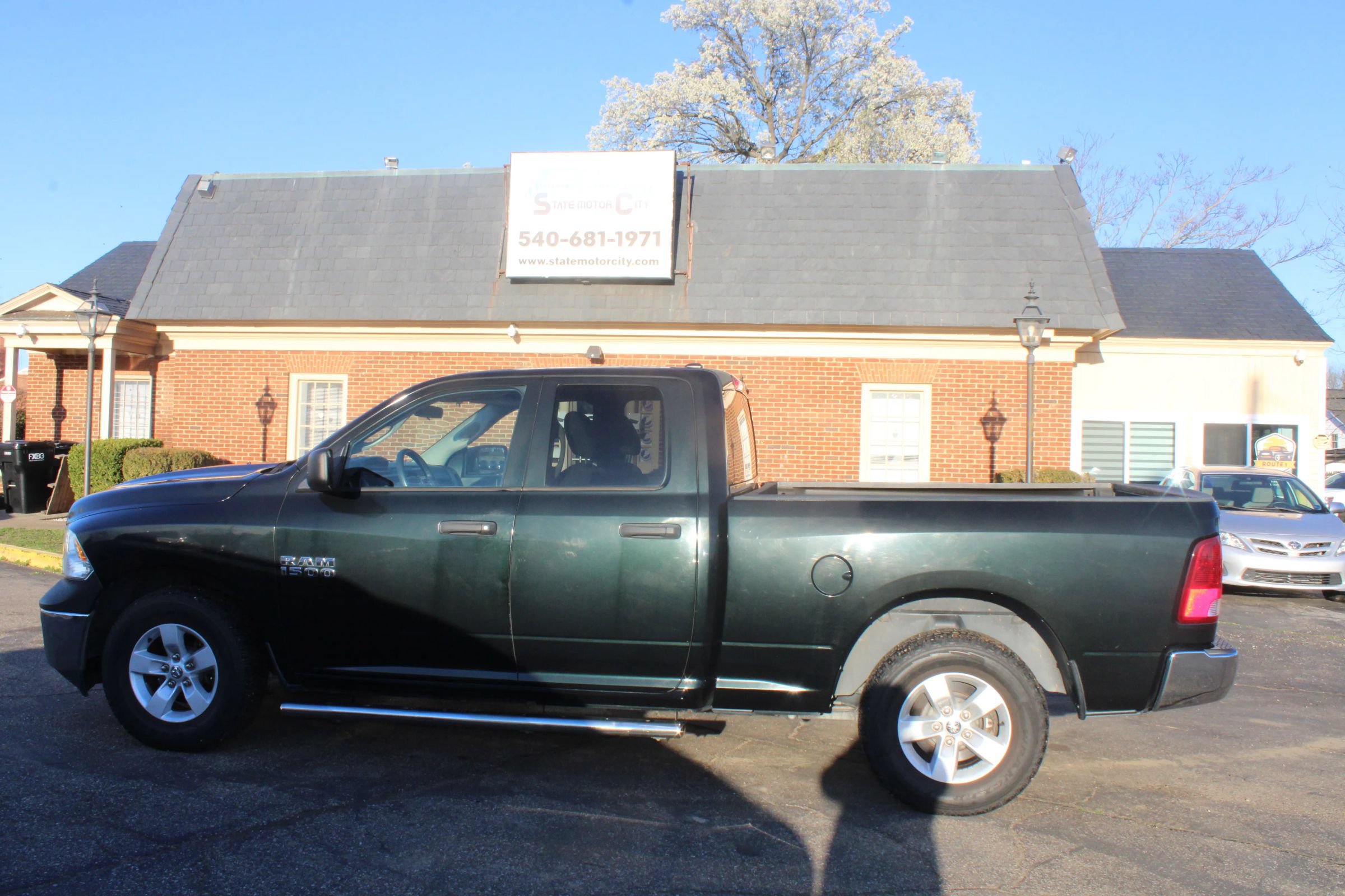 Used 2017 RAM 1500 Tradesman w/ Popular Equipment Group RWD image 2