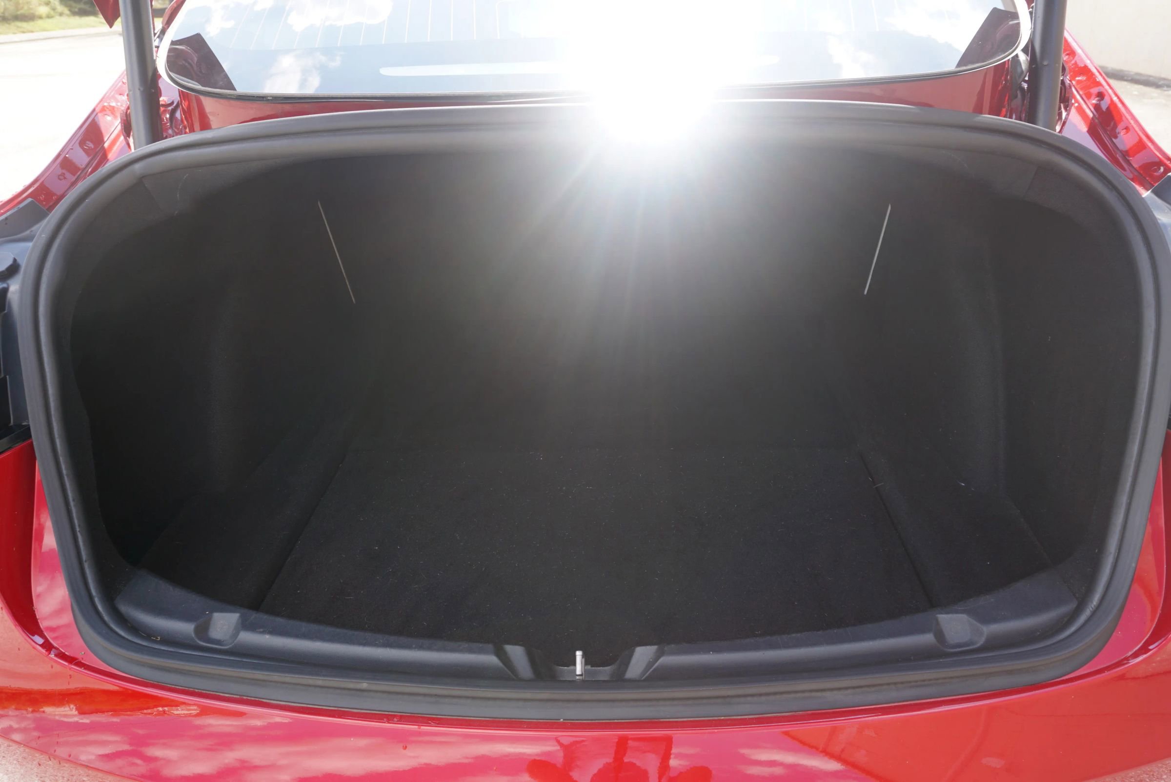 Used 2018 Tesla Model 3 Long Range image 17