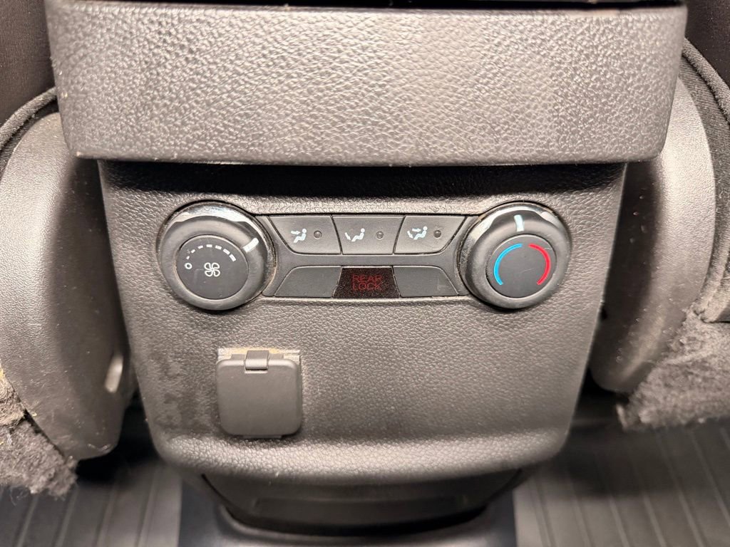 Used 2013 Ford Explorer XLT FWD image 12
