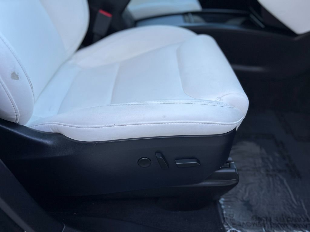 Used 2021 Tesla Model X Long Range image 23