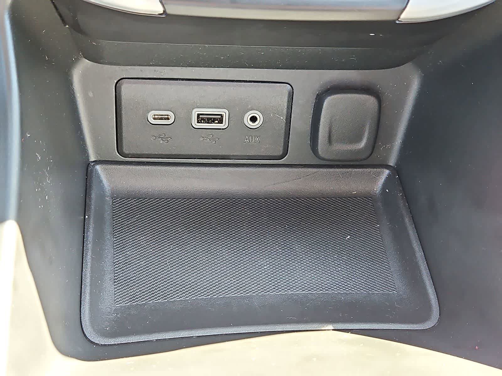 Used 2022 GMC Terrain SLE w/ Driver Convenience Package FWD image 27
