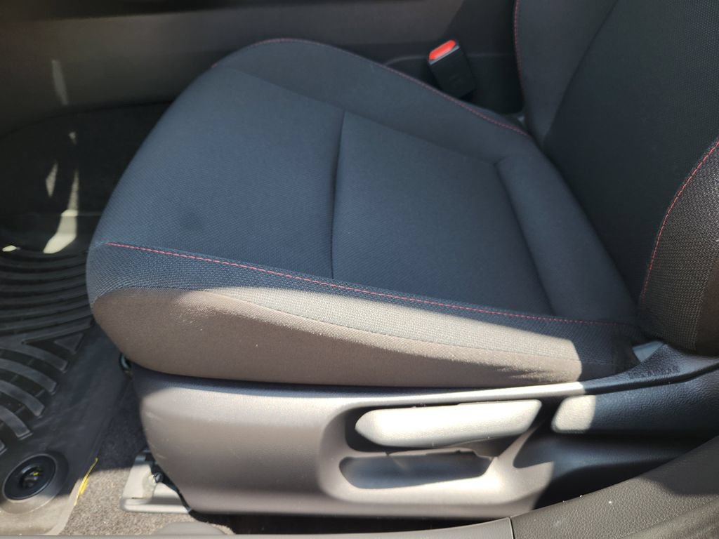 Used 2025 Toyota Prius Plug-In Hybrid FWD image 26