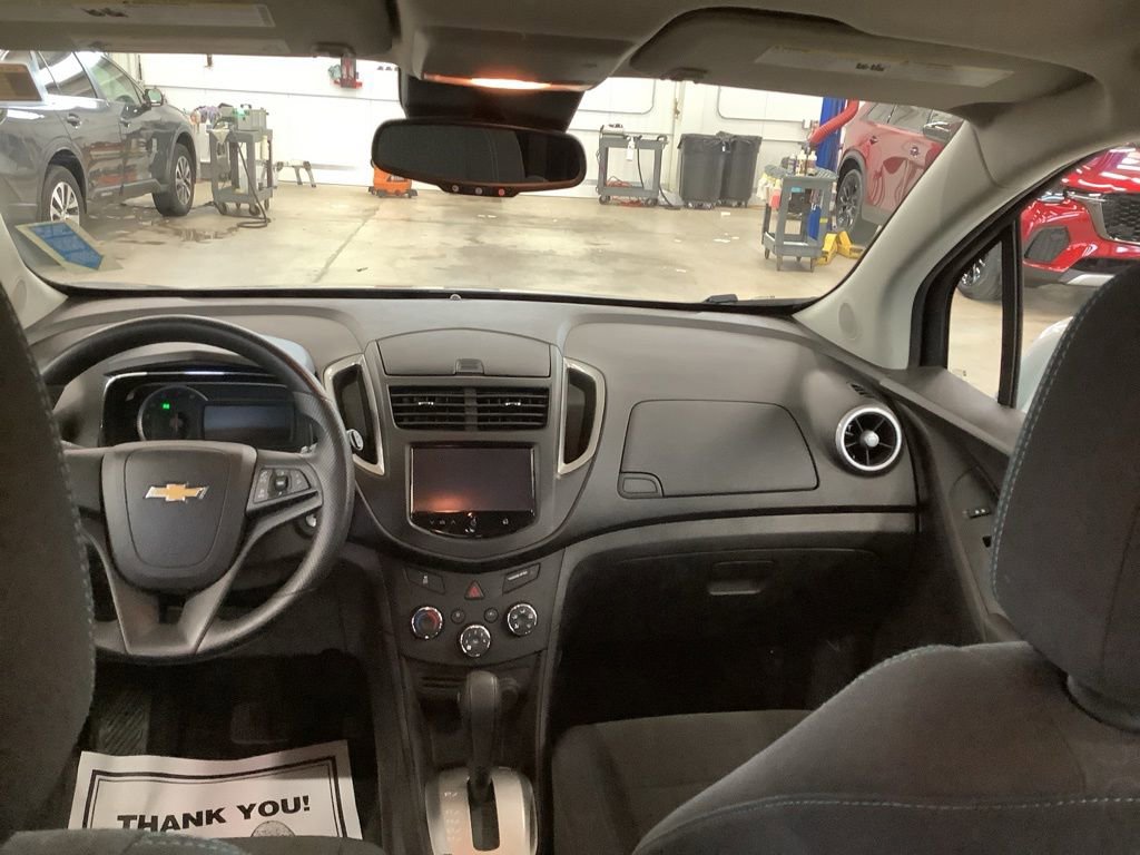 Used 2016 Chevrolet Trax LS AWD/4WD image 19