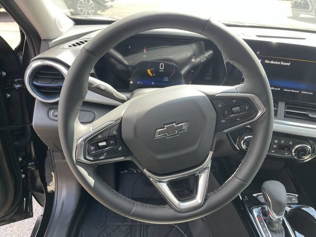 New 2026 Chevrolet Trax LT w/ Driver Confidence Package FWD image 14