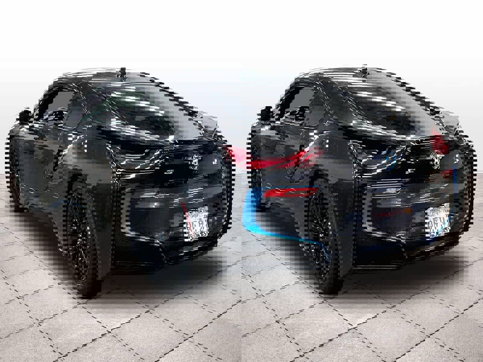 Used 2019 BMW i8 Coupe image 14