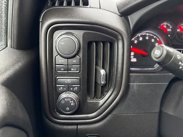 Used 2023 Chevrolet Silverado 1500 Custom AWD/4WD image 11