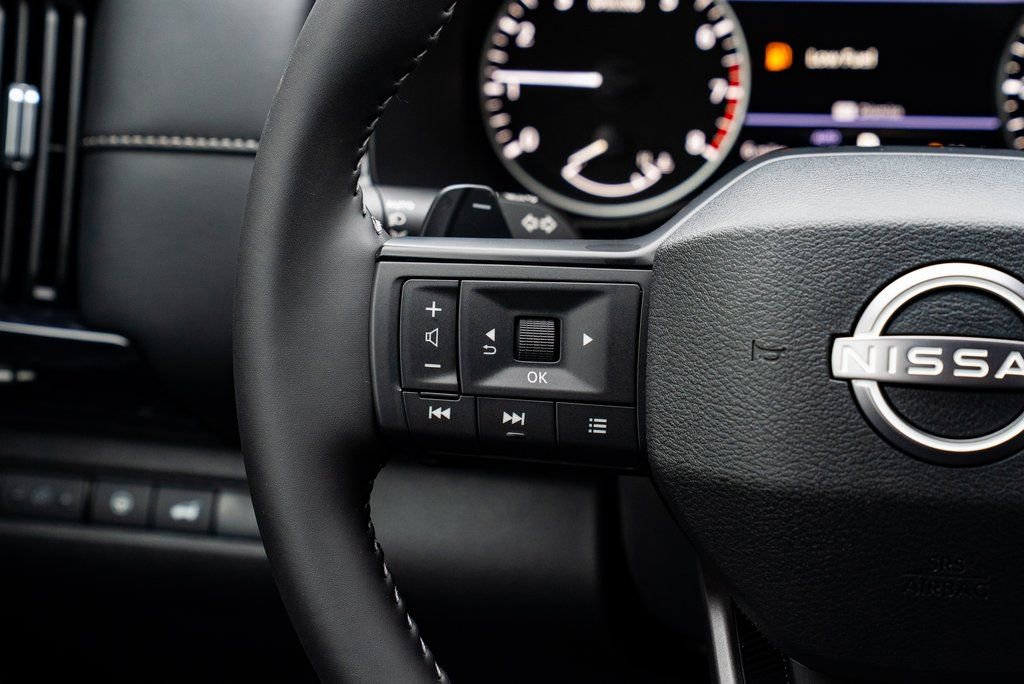 New 2026 Nissan Pathfinder SV AWD/4WD image 15